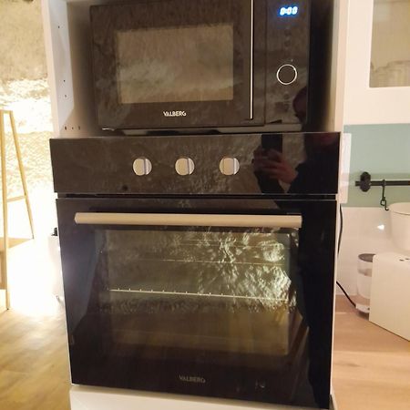 La Grotte Du Bonheur Apartment Cangey Ngoại thất bức ảnh