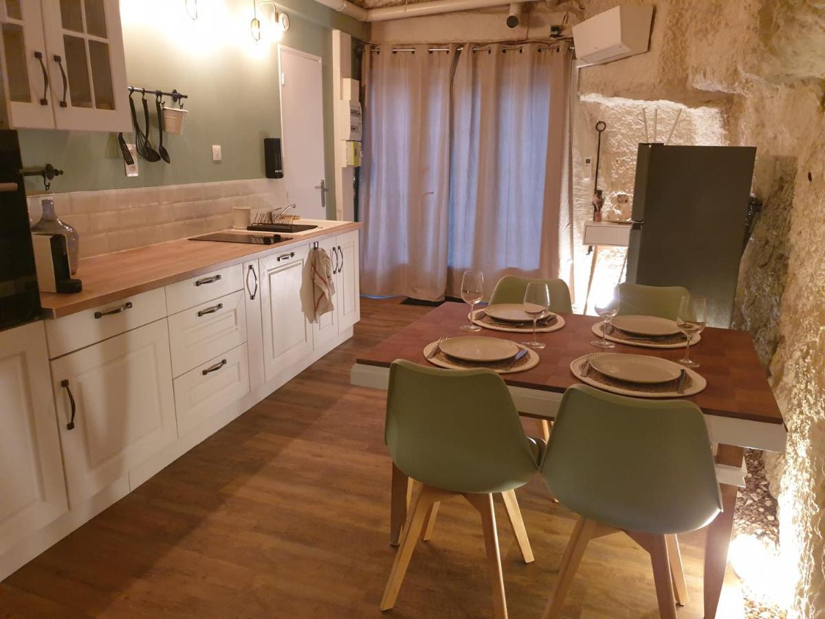 La Grotte Du Bonheur Apartment Cangey Ngoại thất bức ảnh